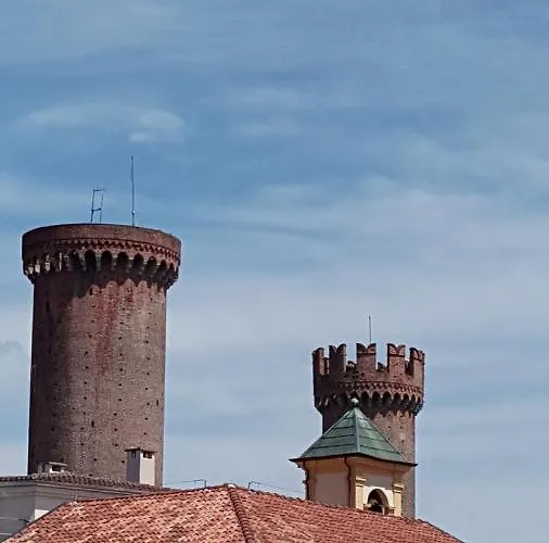 Torres Rojas