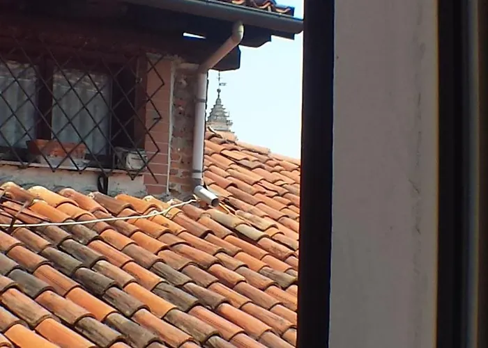 Torres Rojas * Ivrea